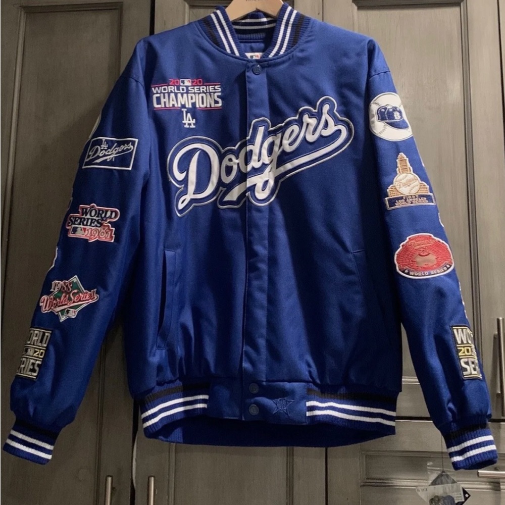 Size small Los Angeles Dodgers JH Design 7 Time World Series jacket
